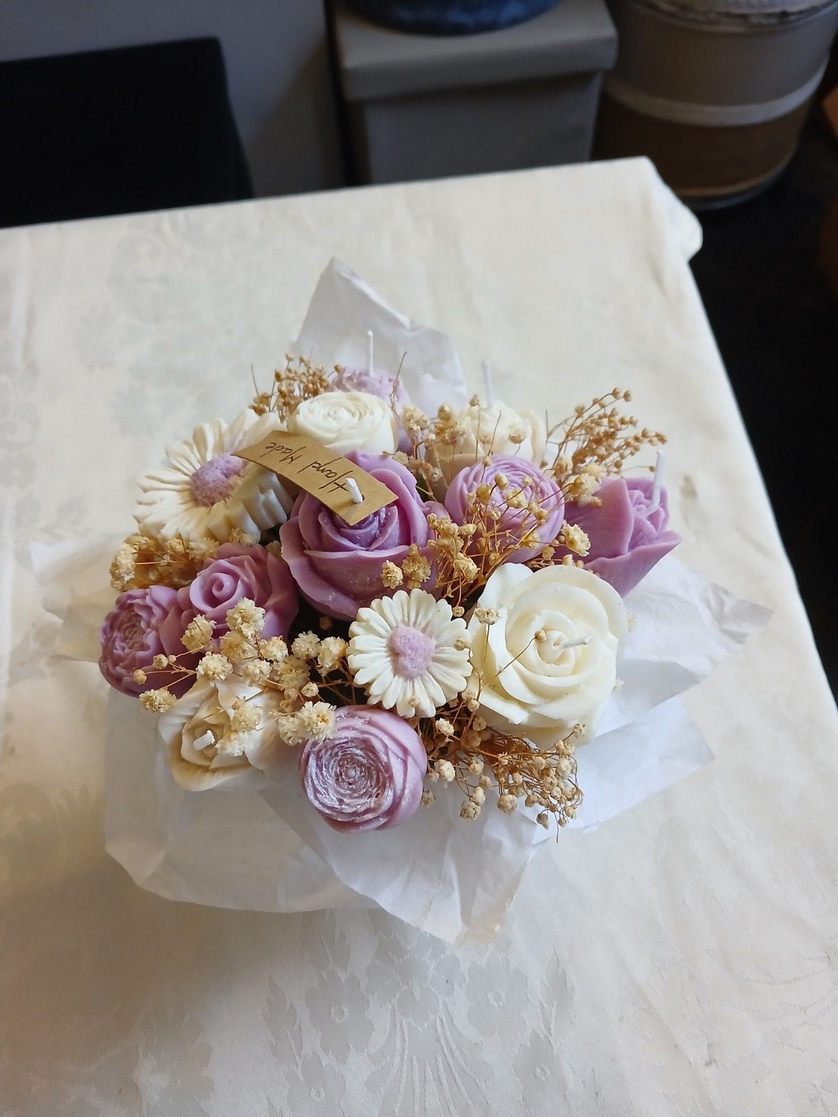 Bouquet de fleurs en bougie parfumees, Enlèvement ou Envoi