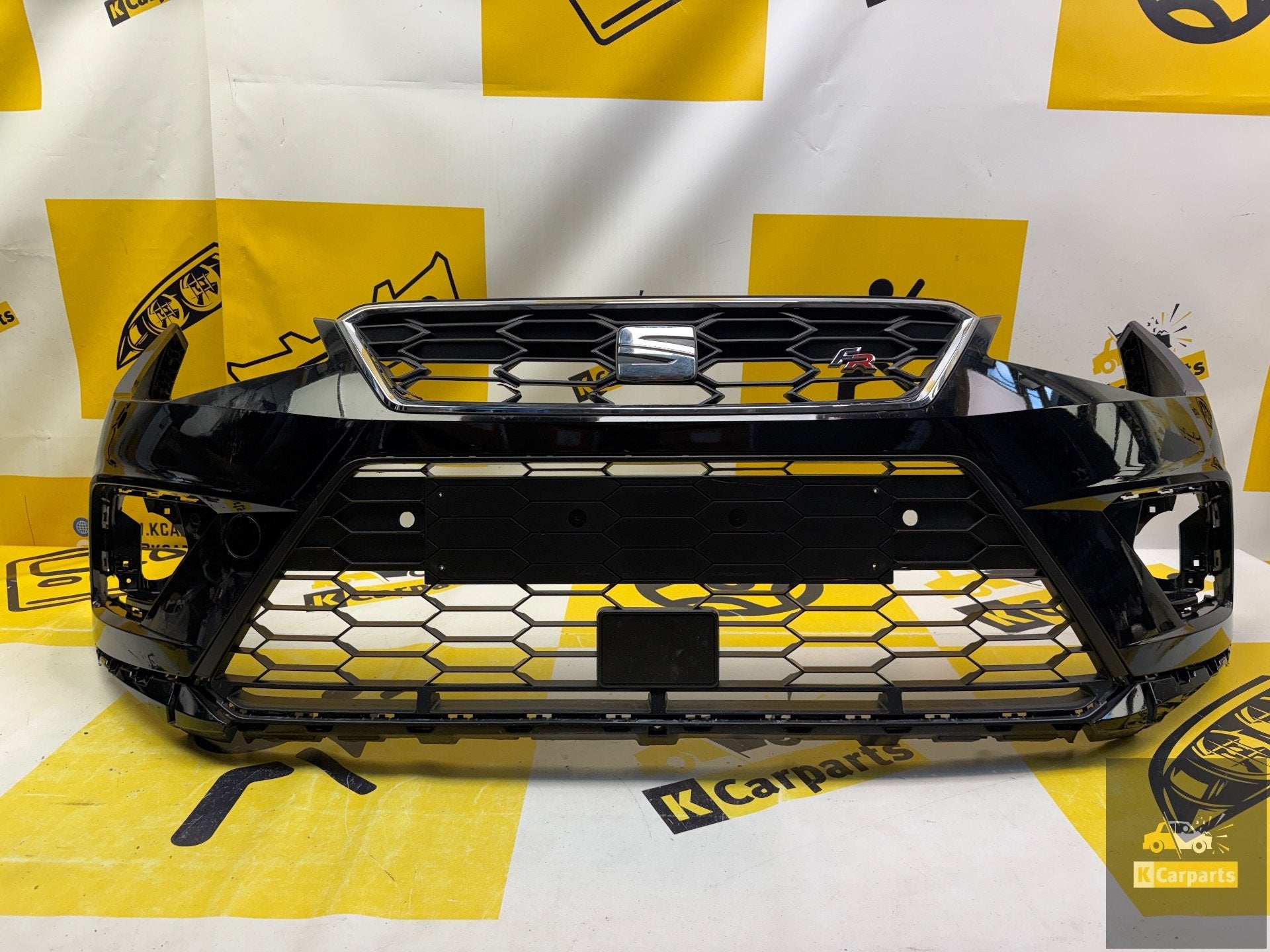 Seat Ateca FR Voorbumper KLS PDC 575807221 2016-2021, Auto-onderdelen, Gebruikt, Voor, Autovia A-2, Km 585 585
08760  Martorell, ES