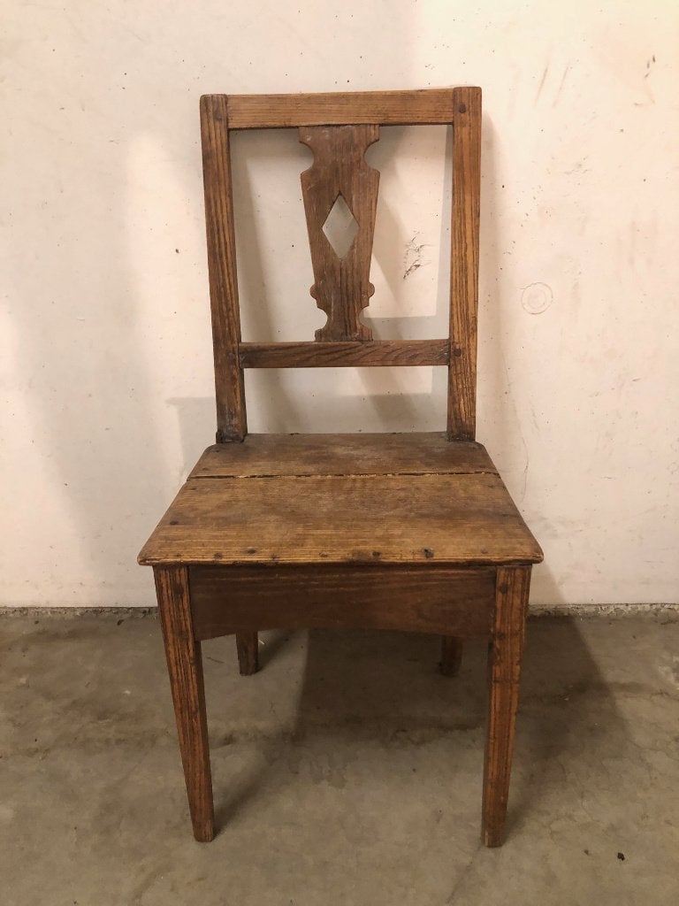 Chaise prie-dieu ancienne en bois massif, Enlèvement