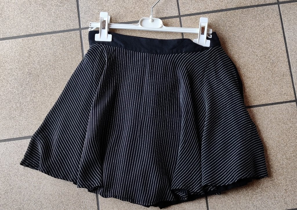 gestreept rokje met short, Zwart, Maat 36 (S), Boven de knie, Raffredo