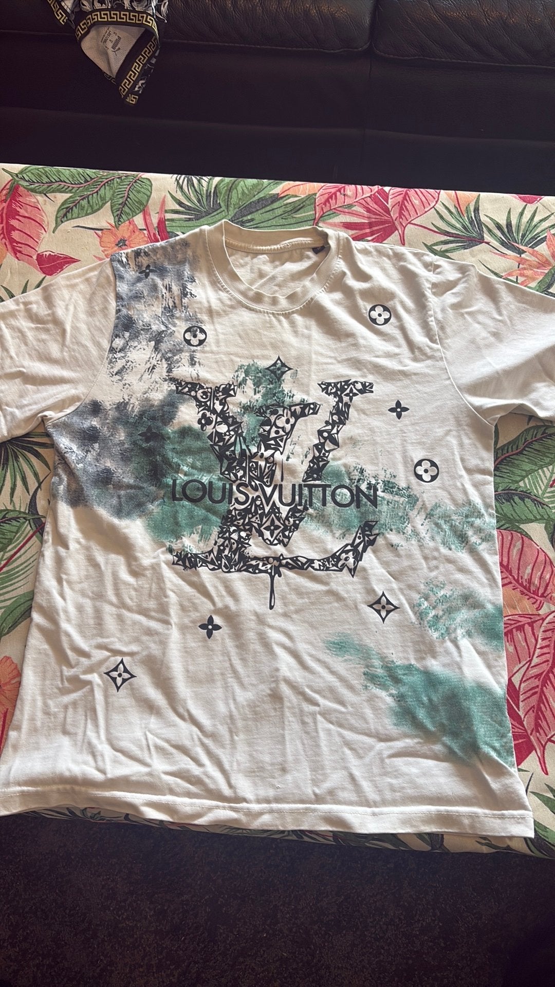 Louis vuitton T-shirt maat m noot gedragen, Kleding | Dames, Ophalen, Zo goed als nieuw, Maat 38/40 (M)
