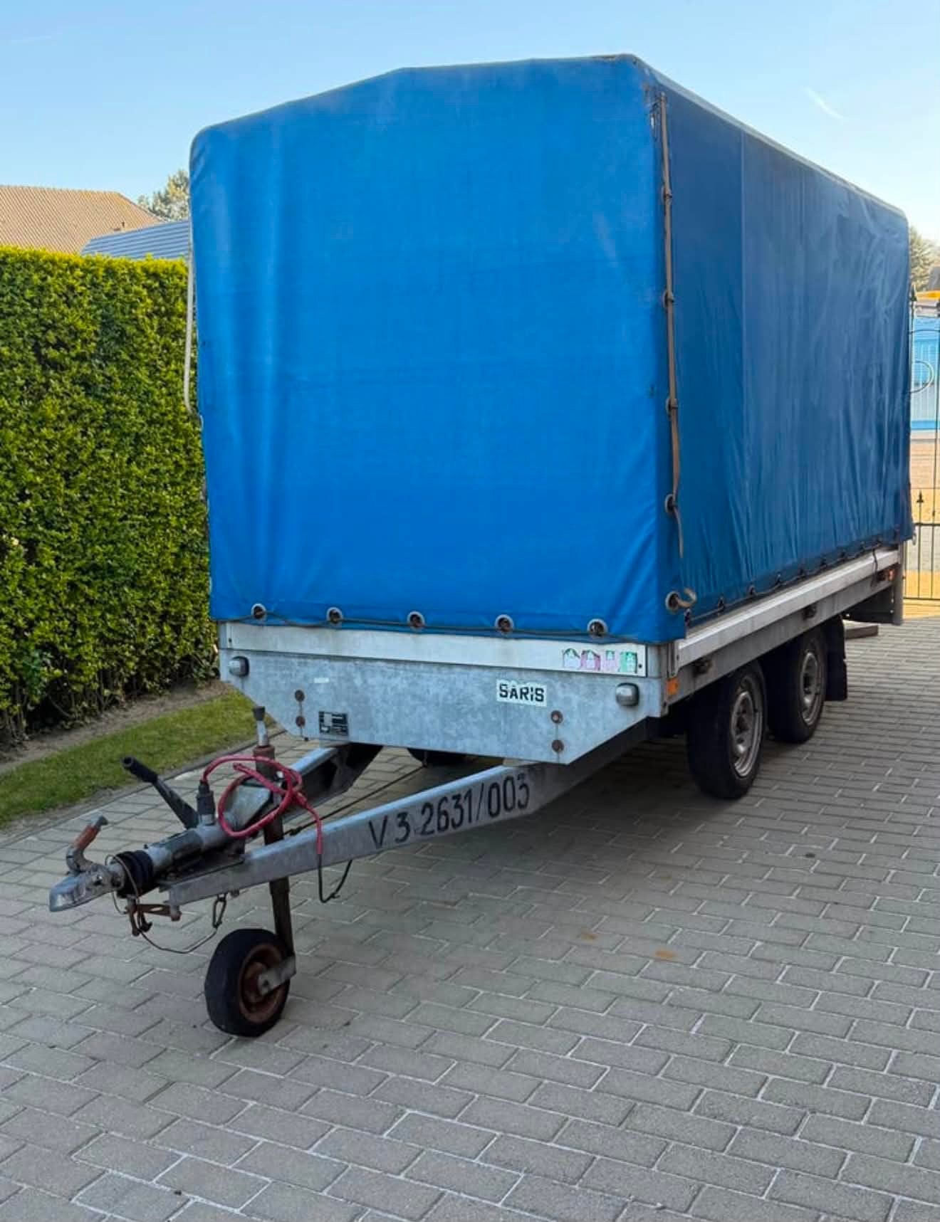 Saris aanhangwagen geremd, Enlèvement, Utilisé