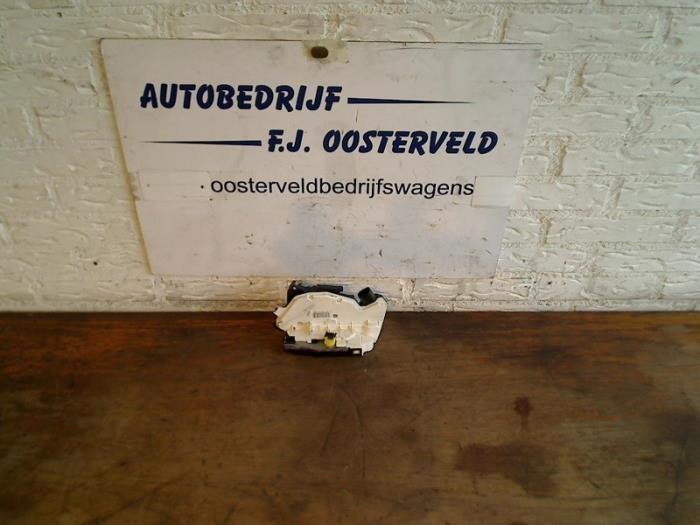 Deurslot Cilinder links van een Seat Ibiza, Auto-onderdelen, Carrosserie, Seat, Gebruikt, 3 maanden garantie, Ophalen of Verzenden