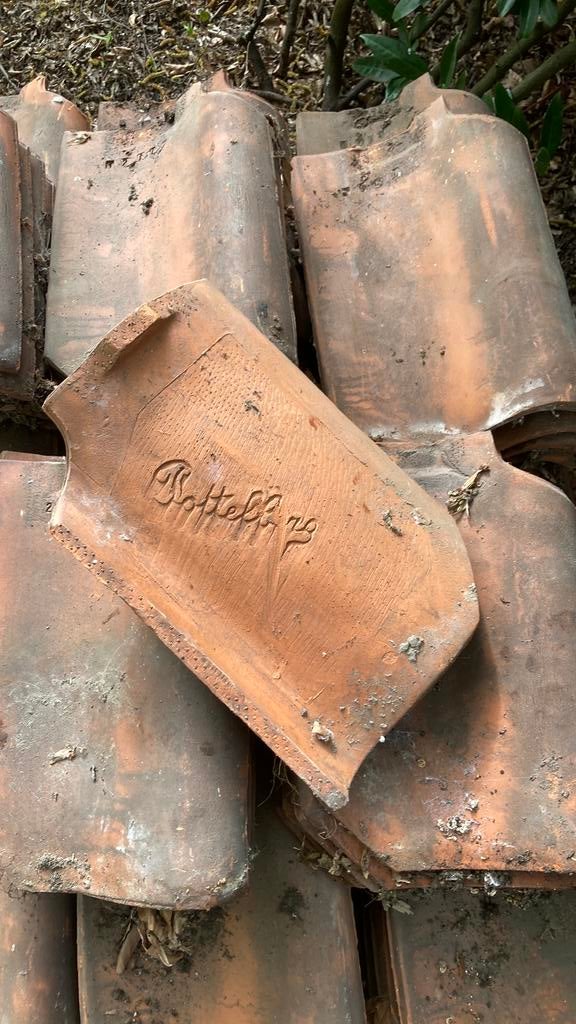 Dakpan rustiek rood Pottelberg boomse, Doe-het-zelf en Bouw, Ophalen, Gebruikt, Rood, Dakpannen