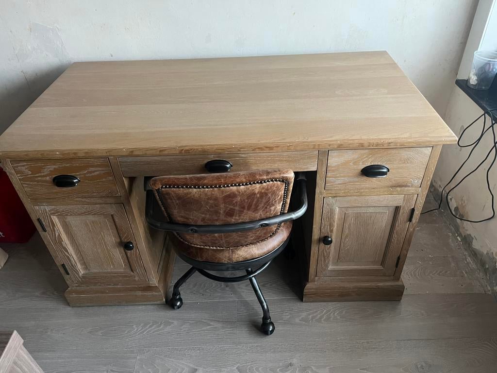 Landelijke bureau met landelijke bureau stoel, Huis en Inrichting, Ophalen, Zo goed als nieuw
