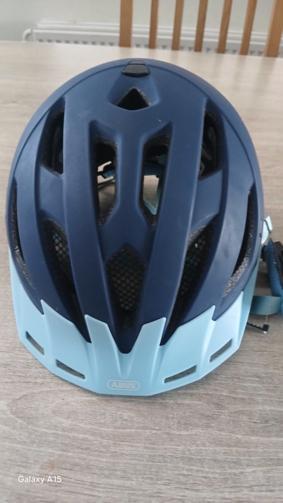 NIeuwe fietshelm maat 56-61 voor herenmerk ABUS, Fietsen en Brommers, Fietsaccessoires | Fietshelmen, Heer, Nieuw, Ophalen of Verzenden