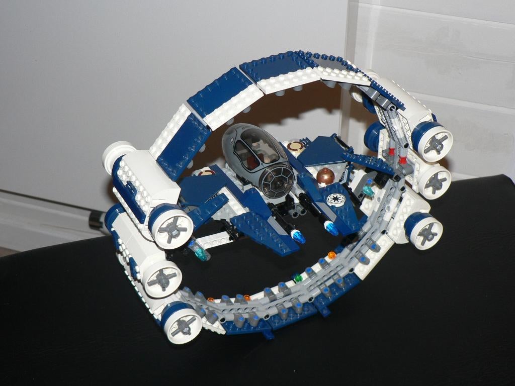 Lego Star Wars 7661 : Jedi Starfighter & Hyperdrive Booster, Ophalen of Verzenden, Zo goed als nieuw, Complete set, Lego