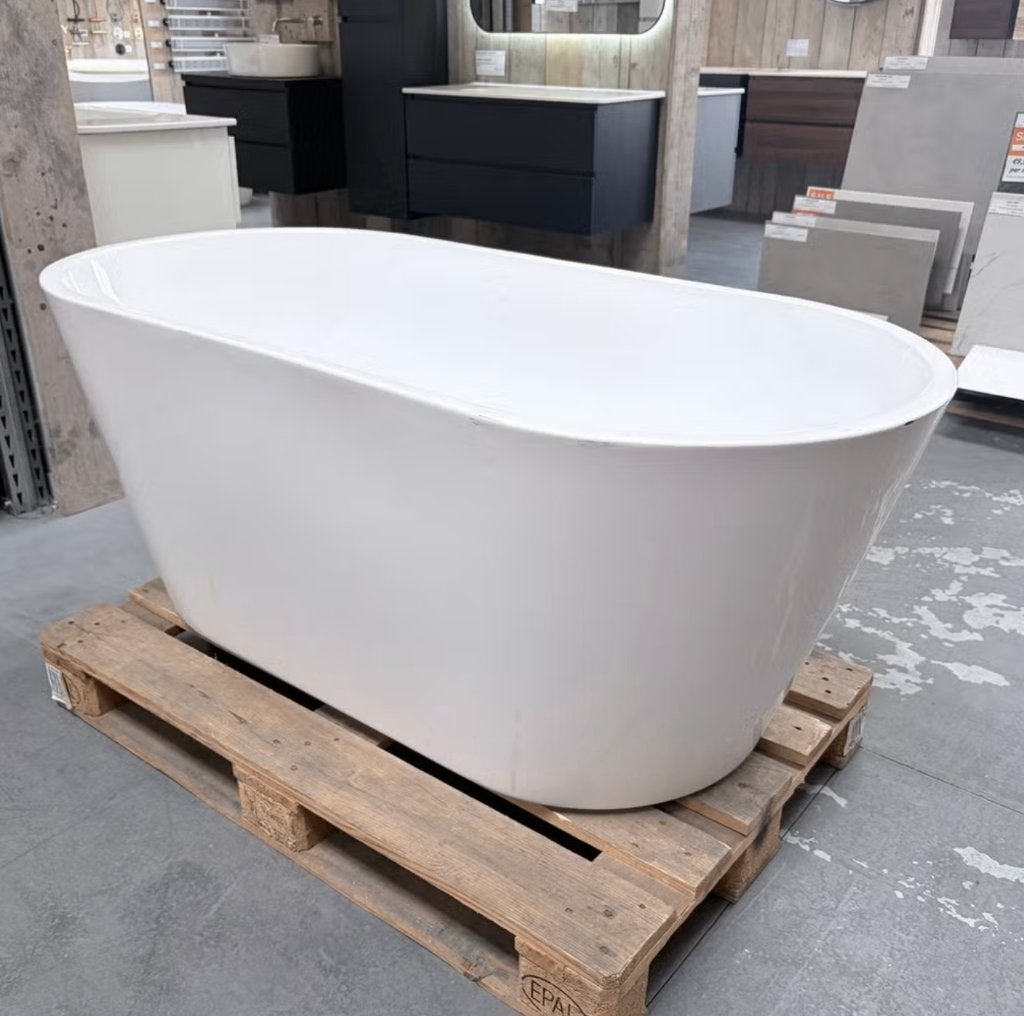 Vrijstaand Ligbad 150cm – Nieuw Design OP=OP Bad nr390, Huis en Inrichting, Ophalen, Nieuw, Wit