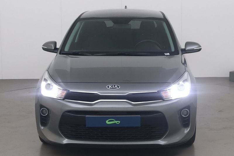 KIA Rio 1.2i fusion 84, Auto's, Kia, Gebruikt, 4 cilinders, Overige bekleding, https://public.car-pass.be/vhr/57f2ecc0-732b-4744-aaad-02f4ef1b1297