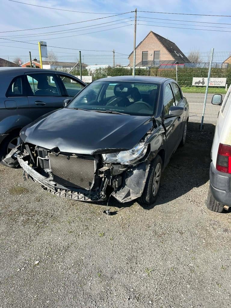 Schadewagen Citroën C-ELYSEE 2016 (74300km), Auto's, Citroën, Voorwielaandrijving, Stof, 1199 cc, Bedrijf
