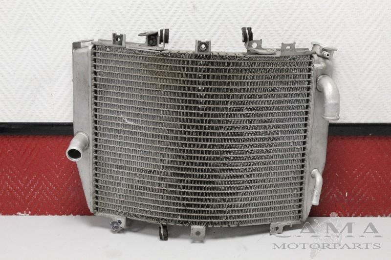 RADIATEUR Kawasaki ZX 10 R 2004-2005 (NINJA ZX-10R ZX1000C), Dhr. S. di Majo, Gebruikt, Info@cama-motorparts.nl, P.J. Troelstraweg 8 8
3144 CX  MAASSLUIS, NL