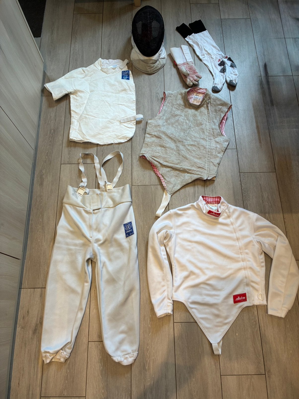 Scherm kledij met kabels., Sports & Fitness, Enlèvement ou Envoi, Comme neuf, Escrime, Vêtements d'arts martiaux