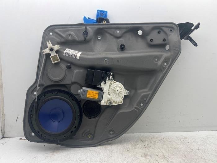 Mécanique vitre 4portes arrière droite d'un Volkswagen Gol, Volkswagen, -, 3 mois de garantie, Utilisé
