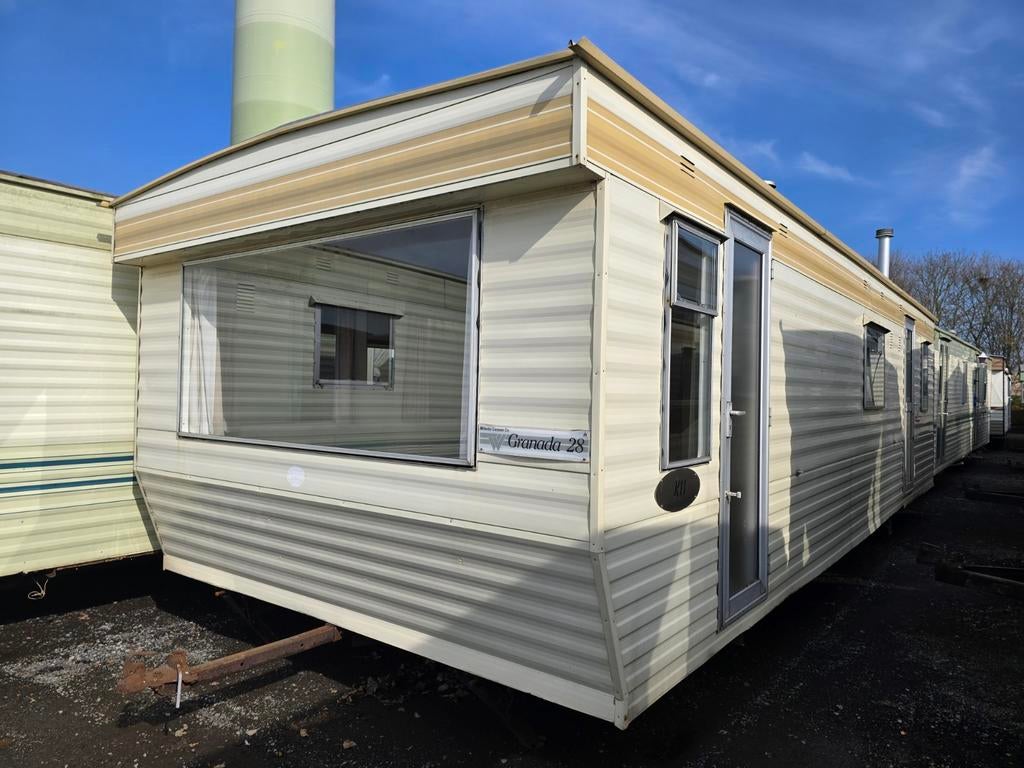 Stacaravan in snelverkoop 2.500€ 🚚  inclusief !!!