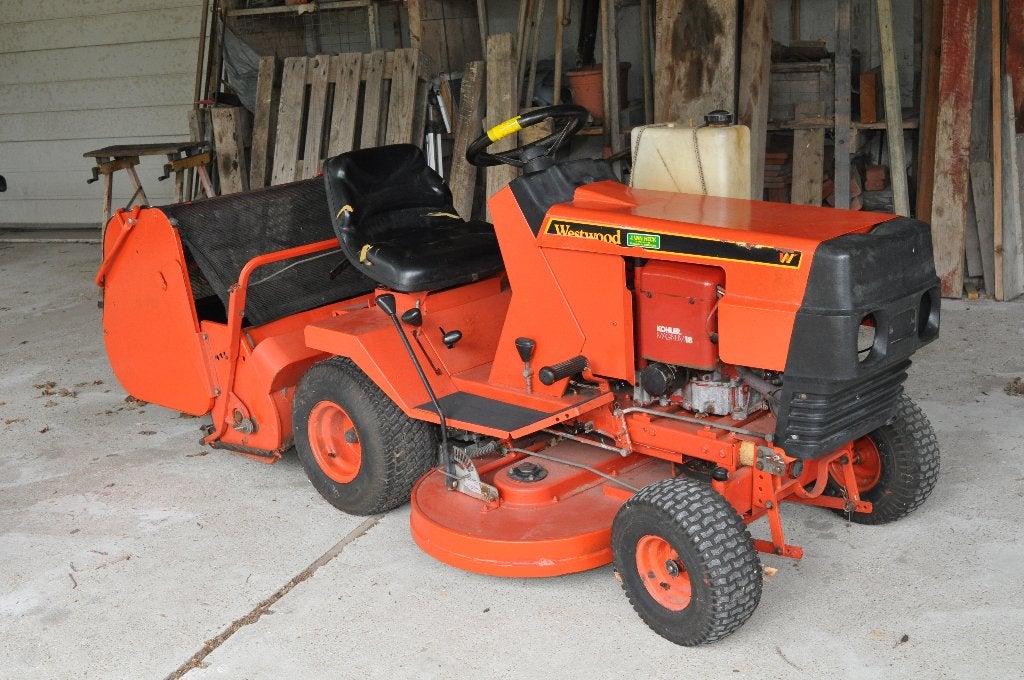Zitmaaier Westwood, Tuin en Terras, Zitmaaiers, Gebruikt, 90 tot 120 cm, Elektrische starter, Opvangzak, Opvangbak, Versnellingen
