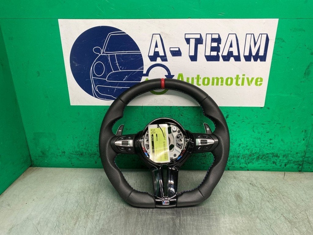 VOLANT DIRECTION BMW 3 serie (F30) (01-2011/10-2018), Utilisé, BMW, Petuelring 130
80809  München, DE, Bayerische Motoren Werke AG