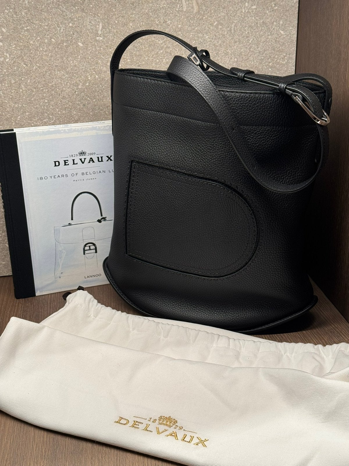 Schoudertas Delvaux, Ophalen, Zo goed als nieuw