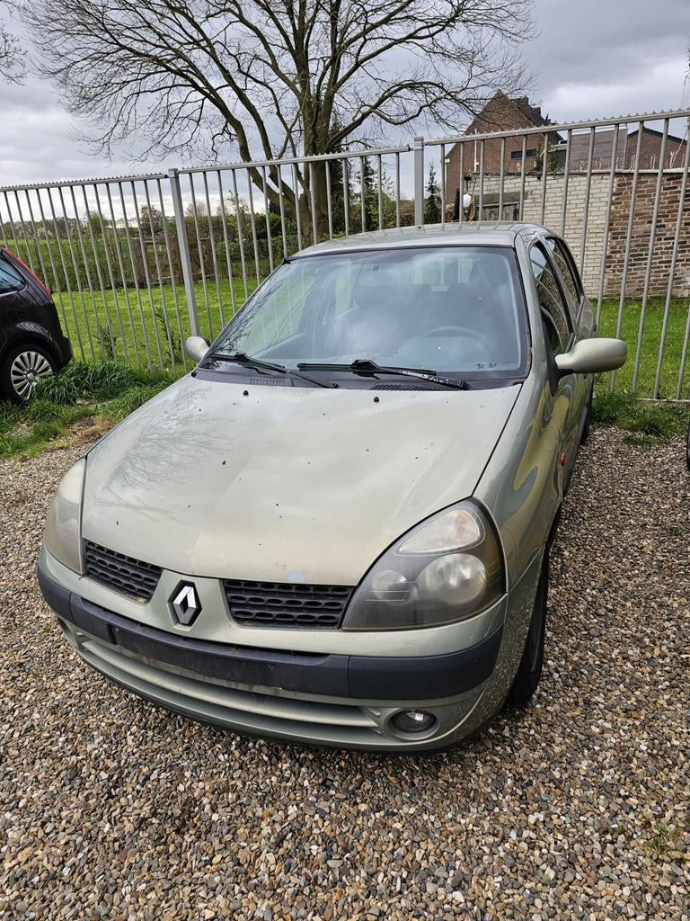 Renault clio 1.4 16v benzin, Auto's, Particulier, Te koop, Benzine