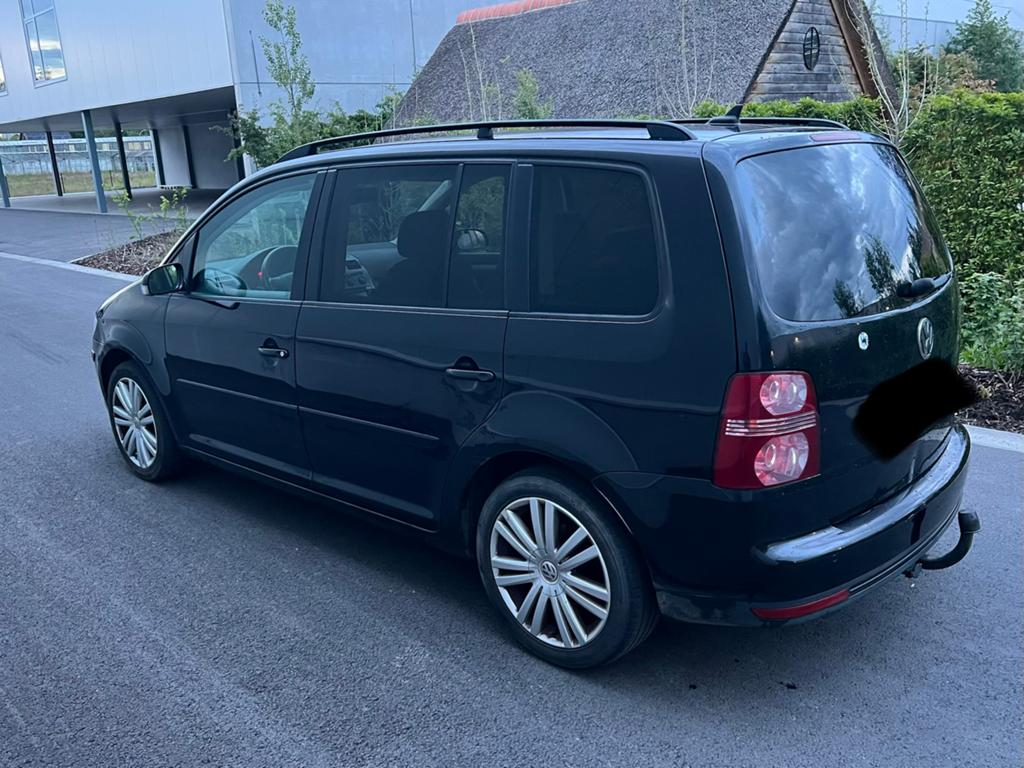 Vw Touran 1.4 benzine 7 plaatsen, Autos, Achat, Capteur de stationnement, Particulier, Euro 4