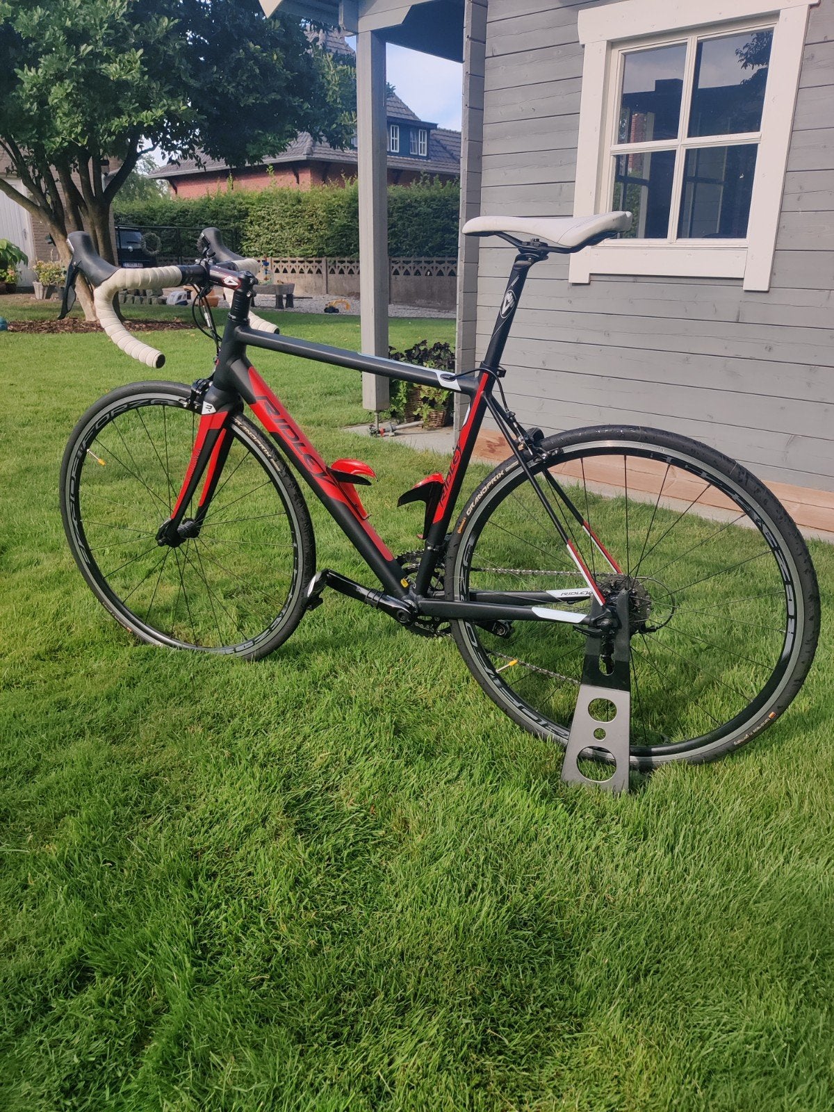 Ridley helium sla, Ophalen