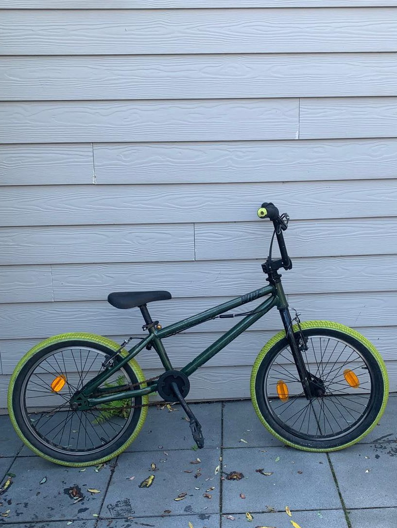 BMX BIKE WIDE 6-9 1ère utilisation, Enlèvement, Utilisé