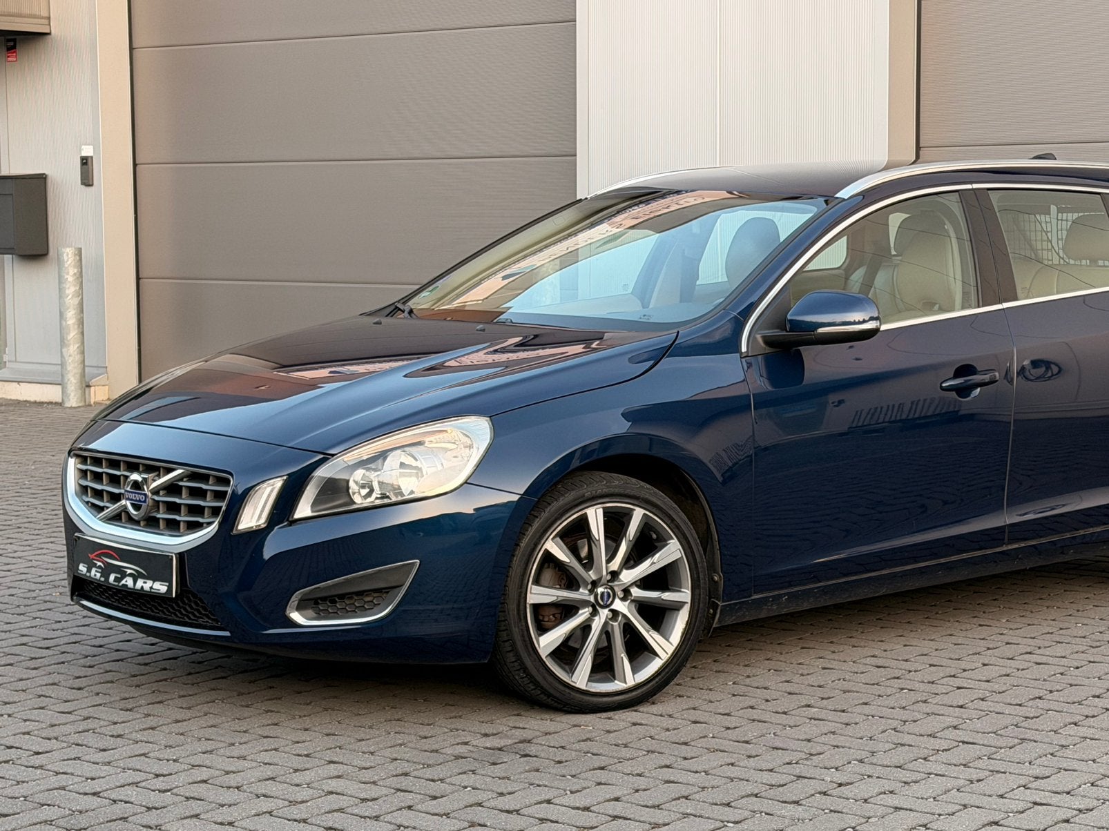VOLVO V60 OCEAN RACE 2012 ESSENCE 1,6 EURO5 316 000 KM, Euro 5, Achat, Entreprise, Boîte manuelle