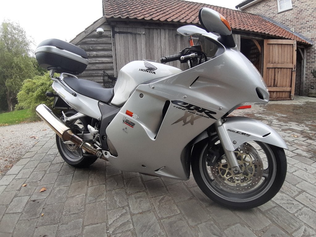 honda blackbird 1100xx  33.630km 164pk, 4 cilinders, Motorrijbewijs A, Gebruikt, Super Sport