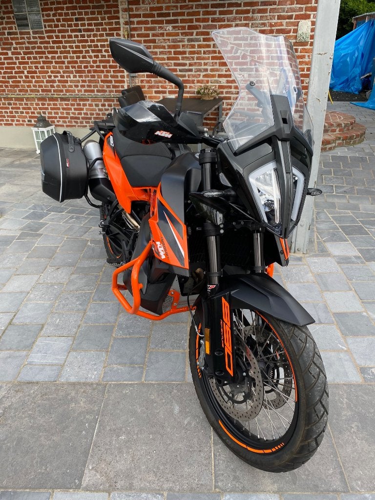KTM 890 Adventure, 2 cilinders, Motorrijbewijs A, 889 cc, Traction Control