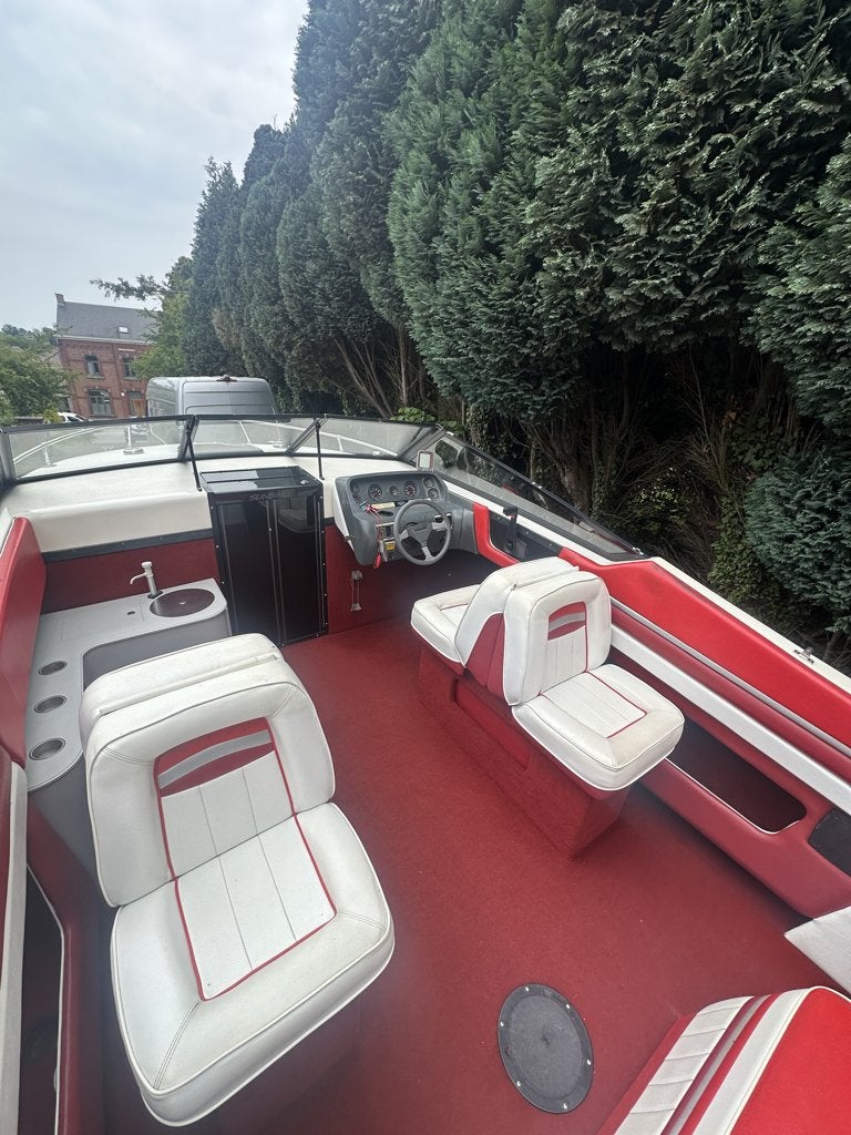 Bateau Sunbird Corsair 218, Enlèvement, Utilisé, Bâche de protection