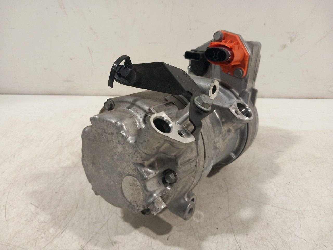 Airco pomp Renault Scenic, Onderdelen@venauto.nl, Van der Ven Autorecycling B.V., Gebruikt, Ettenseweg 76, 4706 PB Roosendaal, The Netherlands
