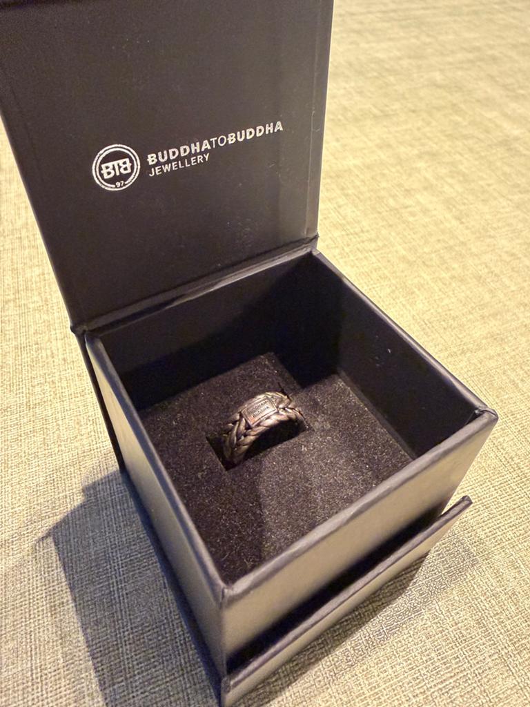 Buddha to Buddha ring, Handtassen en Accessoires, Ophalen of Verzenden, Gebruikt, Zilver, Zilver