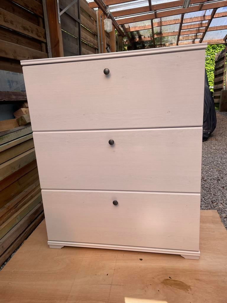 Witte kast met 3 lades  75B x 92H x 42D, Ophalen, Zo goed als nieuw