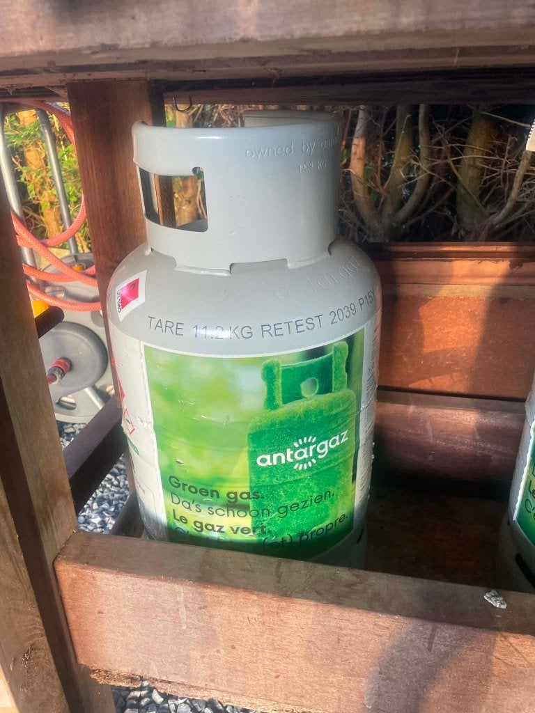 lege gasflessen antargaz 4 stuks 20 euro, Caravans en Kamperen, Kampeeraccessoires, Ophalen, Gebruikt