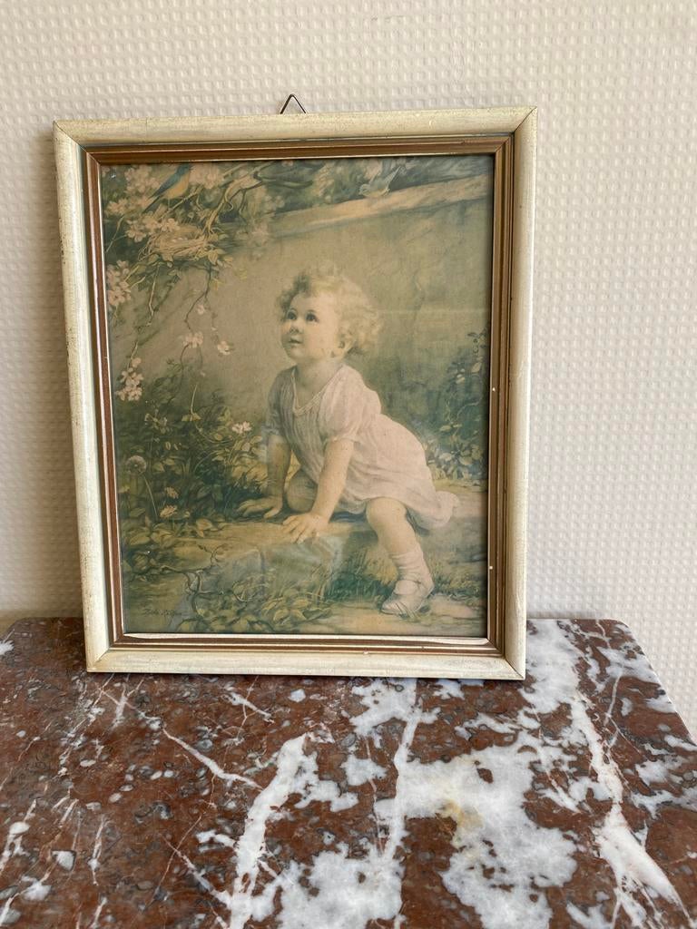 Vintage print Baby in Garden, Antiek en Kunst, Ophalen of Verzenden