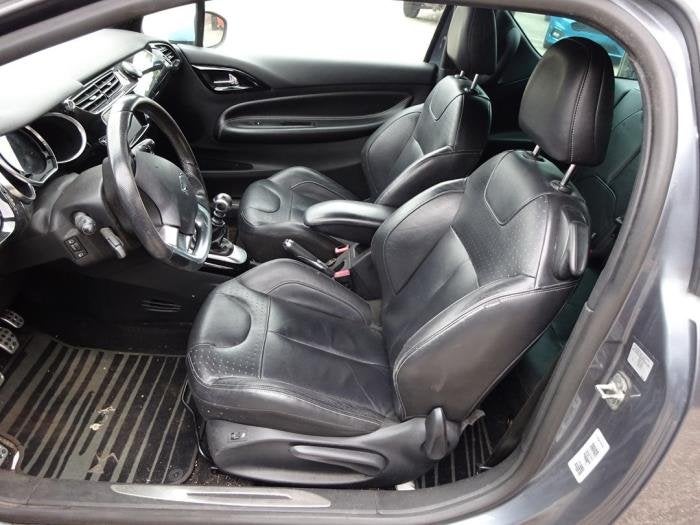Kit revêtement (complet) d'un Citroen DS3, -, 3 mois de garantie, Utilisé, -