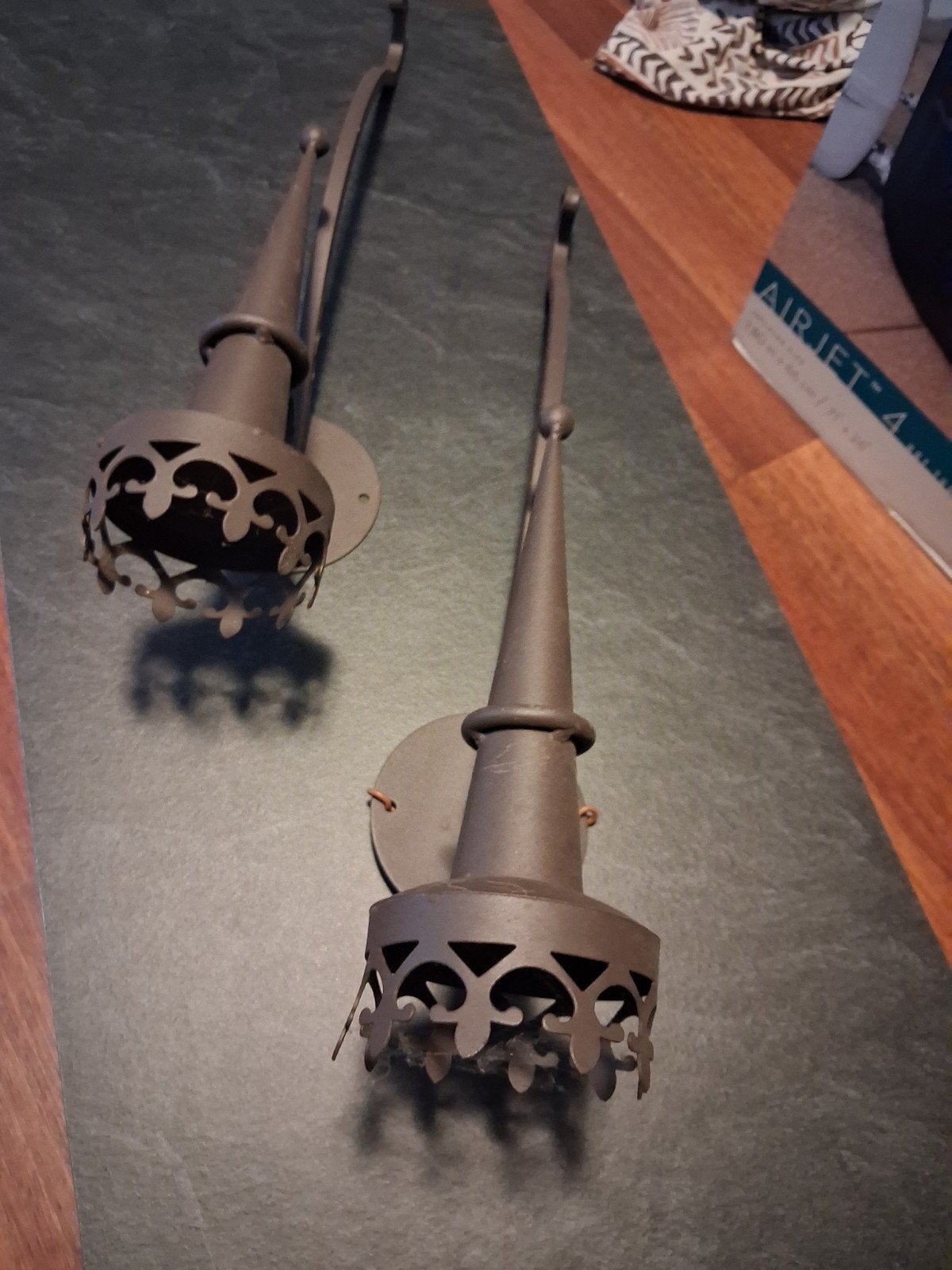 muurhangers voor binnen of buiten, Ophalen