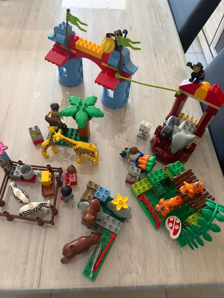 Lego duplo grand zoo 5635, Ophalen, Zo goed als nieuw