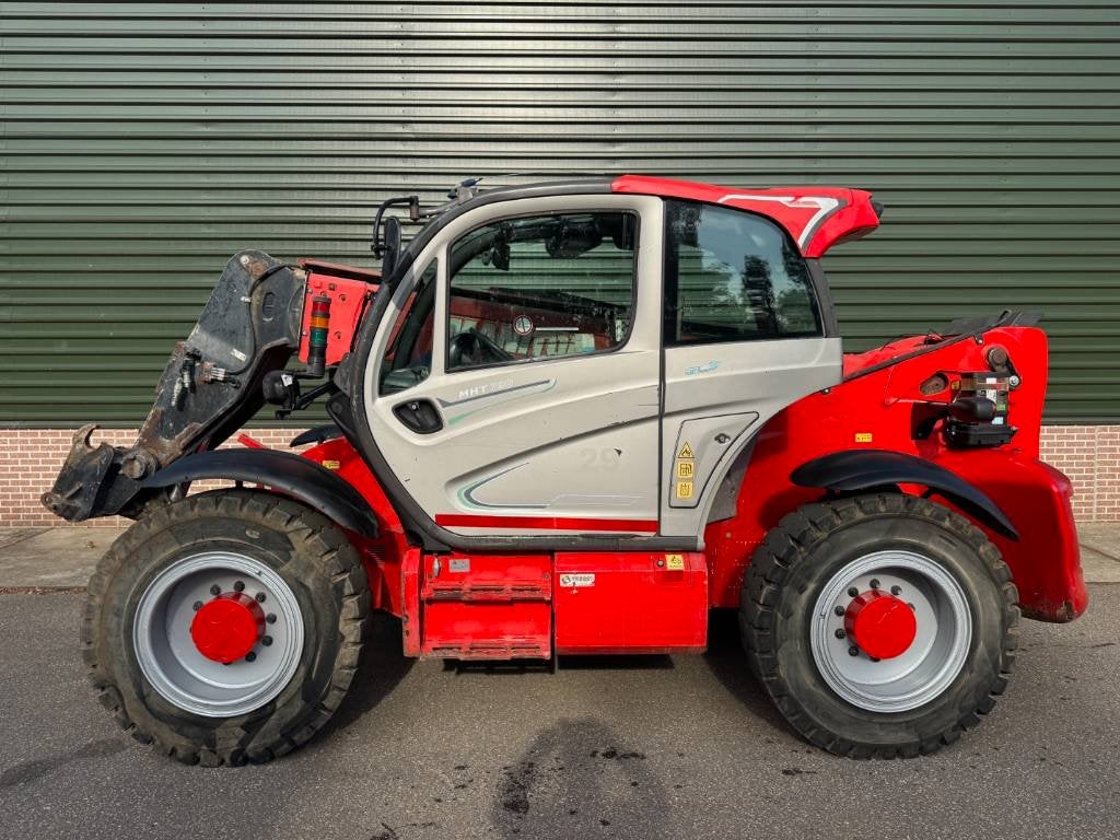 Manitou MHT 790, Chariot télescopique