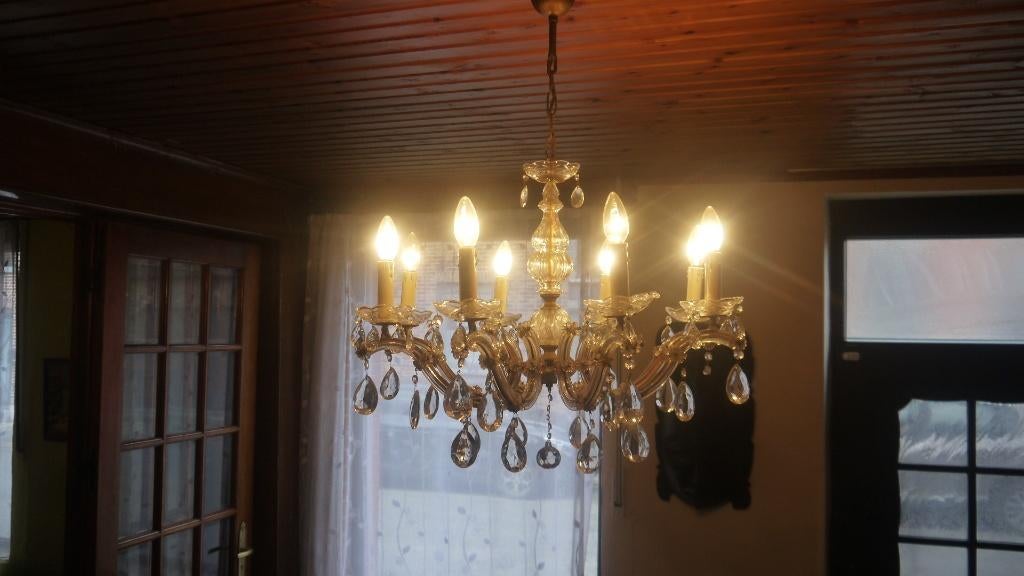 lustre vinted, Enlèvement
