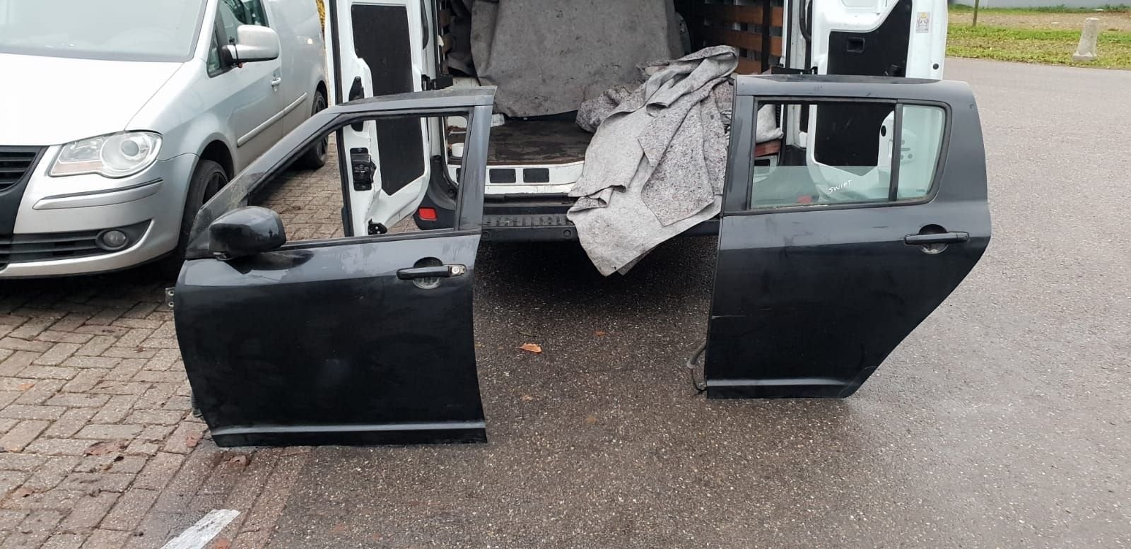 SUZUKI SWIFT PORTIEREN LV+LA BJ 2008, Gebruikt, -, Deur, -