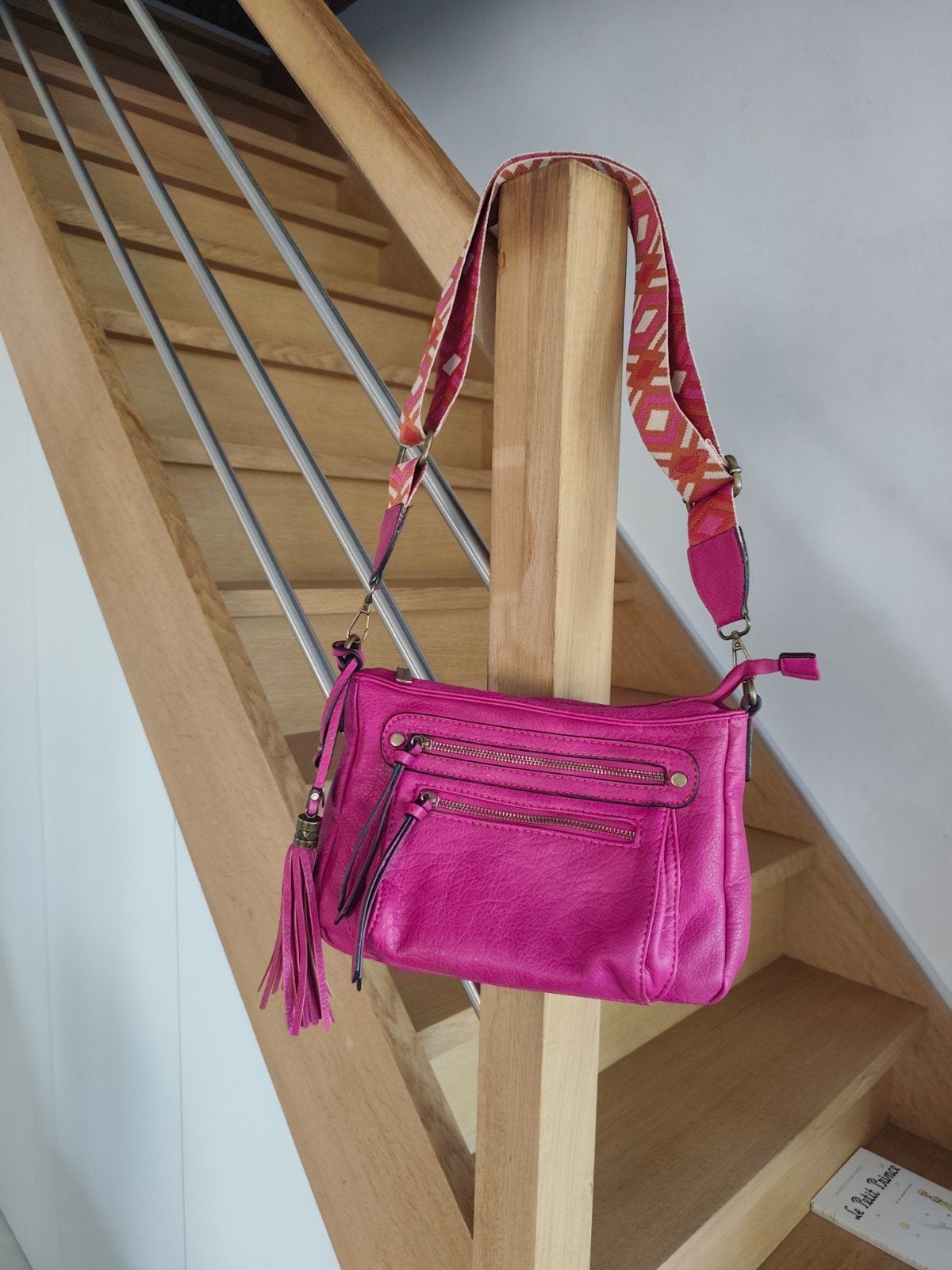 Joli sac à main en cuir d'une belle couleur fushia, Enlèvement ou Envoi, Utilisé, Cuir