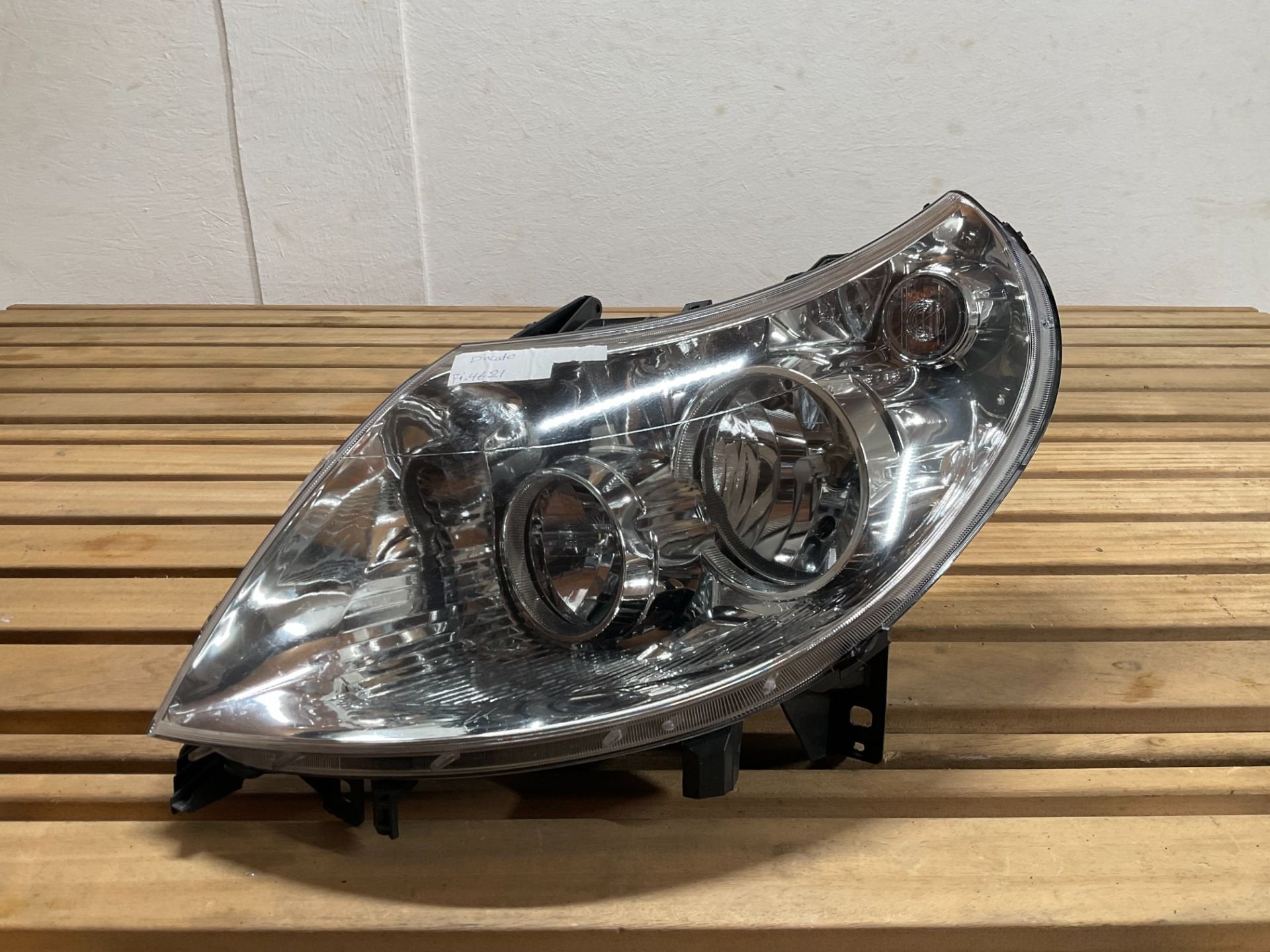 Phare Fiat Ducato 250 2006-2014 1369495080 FI-4621, Stellantis Europe S.p.A., Info@stellantis.com, Utilisé, Corso Giovanni Agnelli 200
10135  Turin, IT