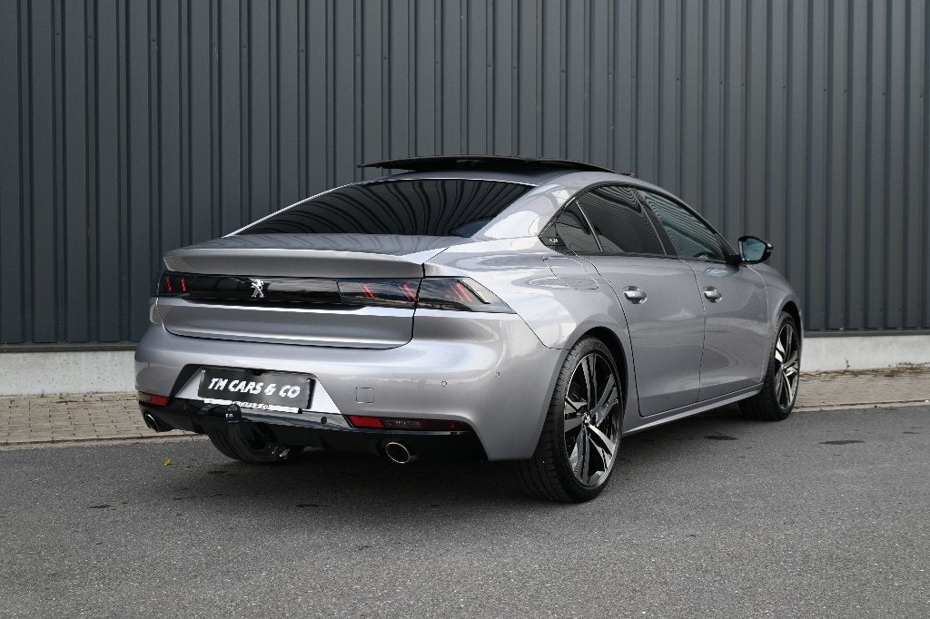 Peugeot 508GT 225PK / Pano, LED, ACC, Trekh, VOCAL, Massage, Automaat, Dealer onderhouden, 4 cilinders, Parkeerassistent
