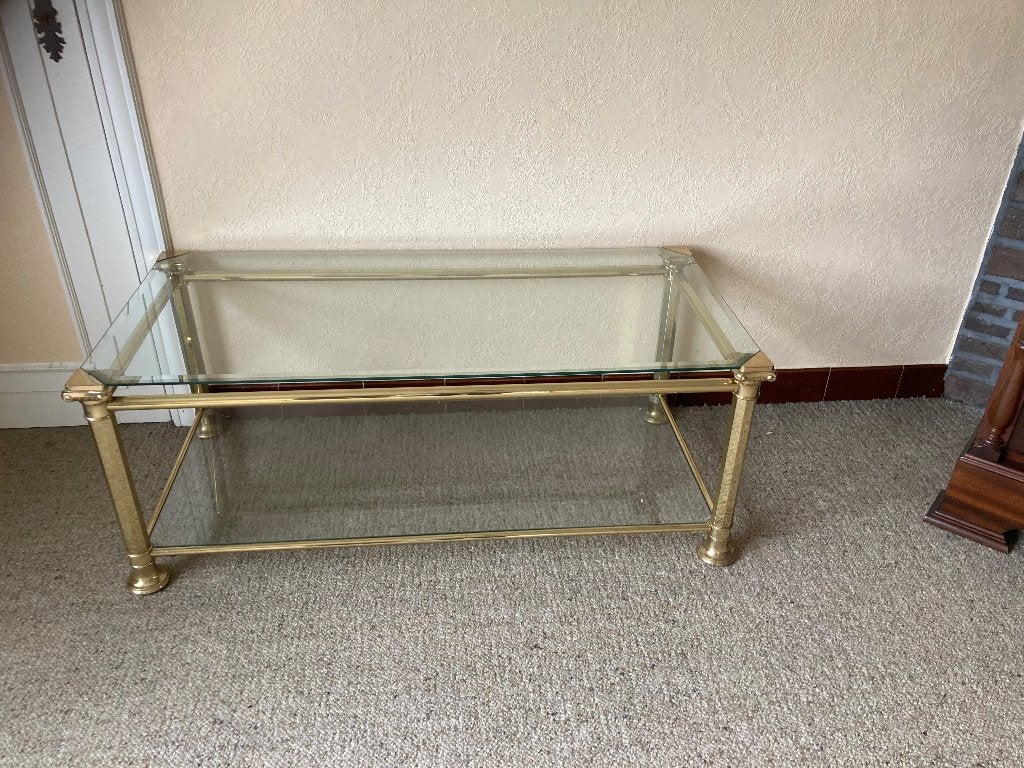 Salontafel, Ophalen