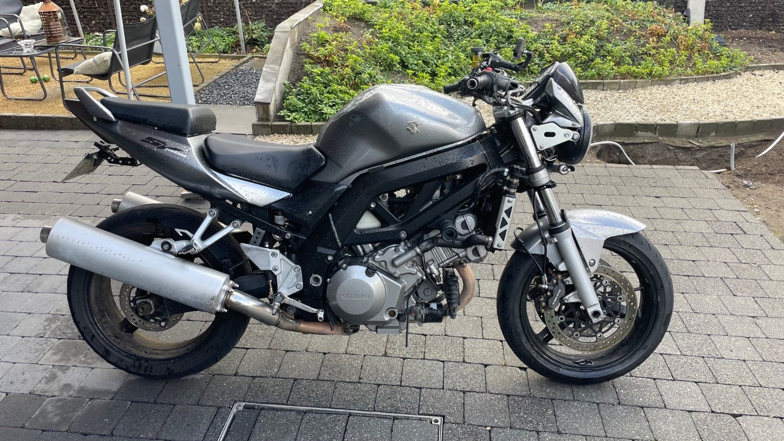 mooie stoere SV 1000N, Occasion, Plus de 35 kW, 2 cylindres, Particulier