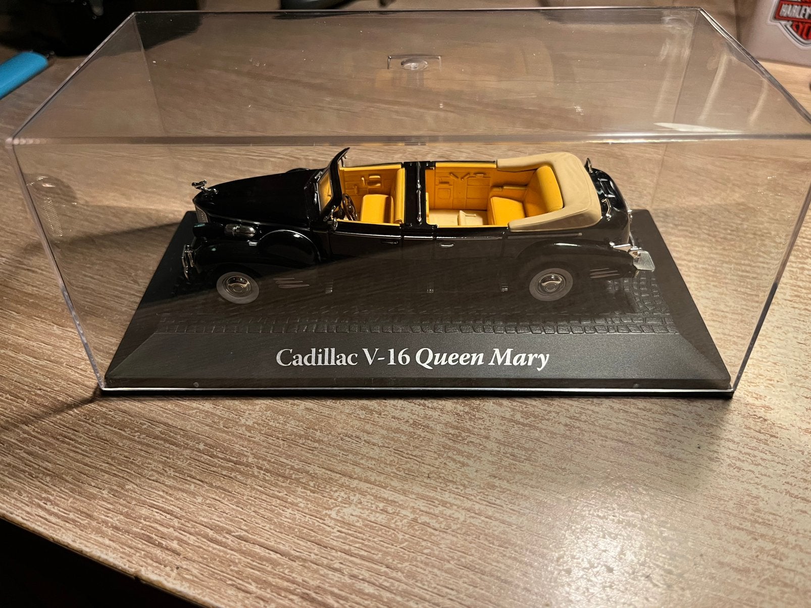 Caddilac V-16 Queen Mary, Ophalen of Verzenden, Zo goed als nieuw