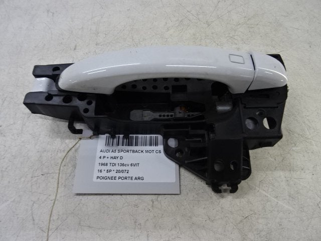 POIGNEE EXTERIEURE ARRIÈRE GAUCHE Audi A5 Sportback (8TA), Arrière, Auto-Union-Straße  1,
85057  Ingolstadt, DE, Info@audi.de