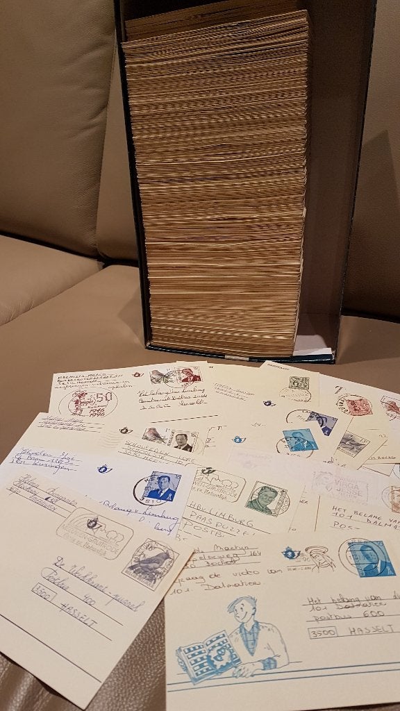 Doos gele briefkaarten België, Postzegels en Munten, Ophalen, Gestempeld, Overig, Gestempeld