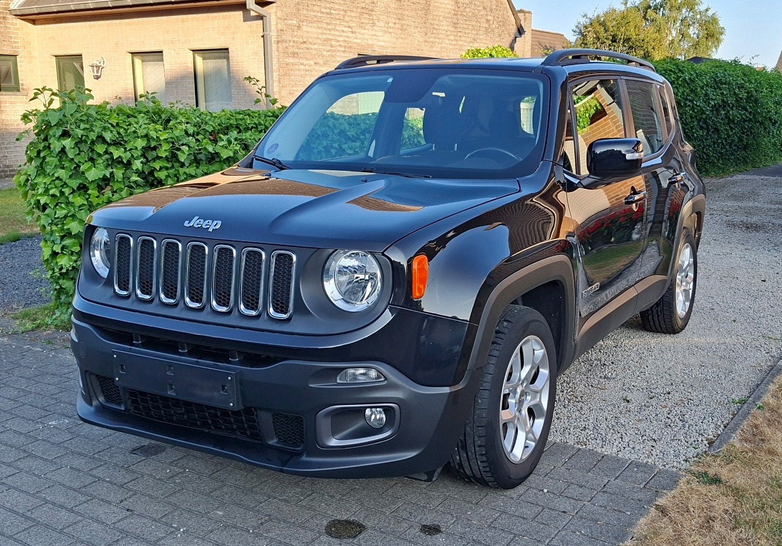 jeep Renegade, Voorwielaandrijving, Zwart, Handgeschakeld, 5 deurs