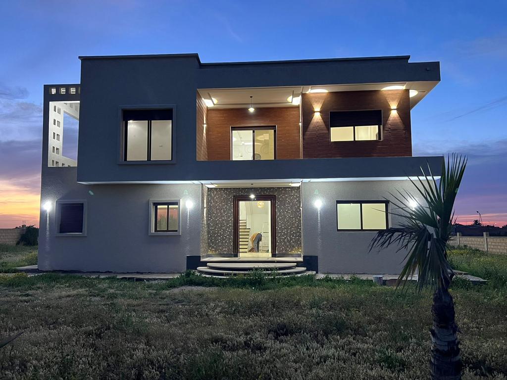 Villa a vendre ville de berrechid terrain 4150 m 2, Immo, Ventes sans courtier, 1500 m² ou plus